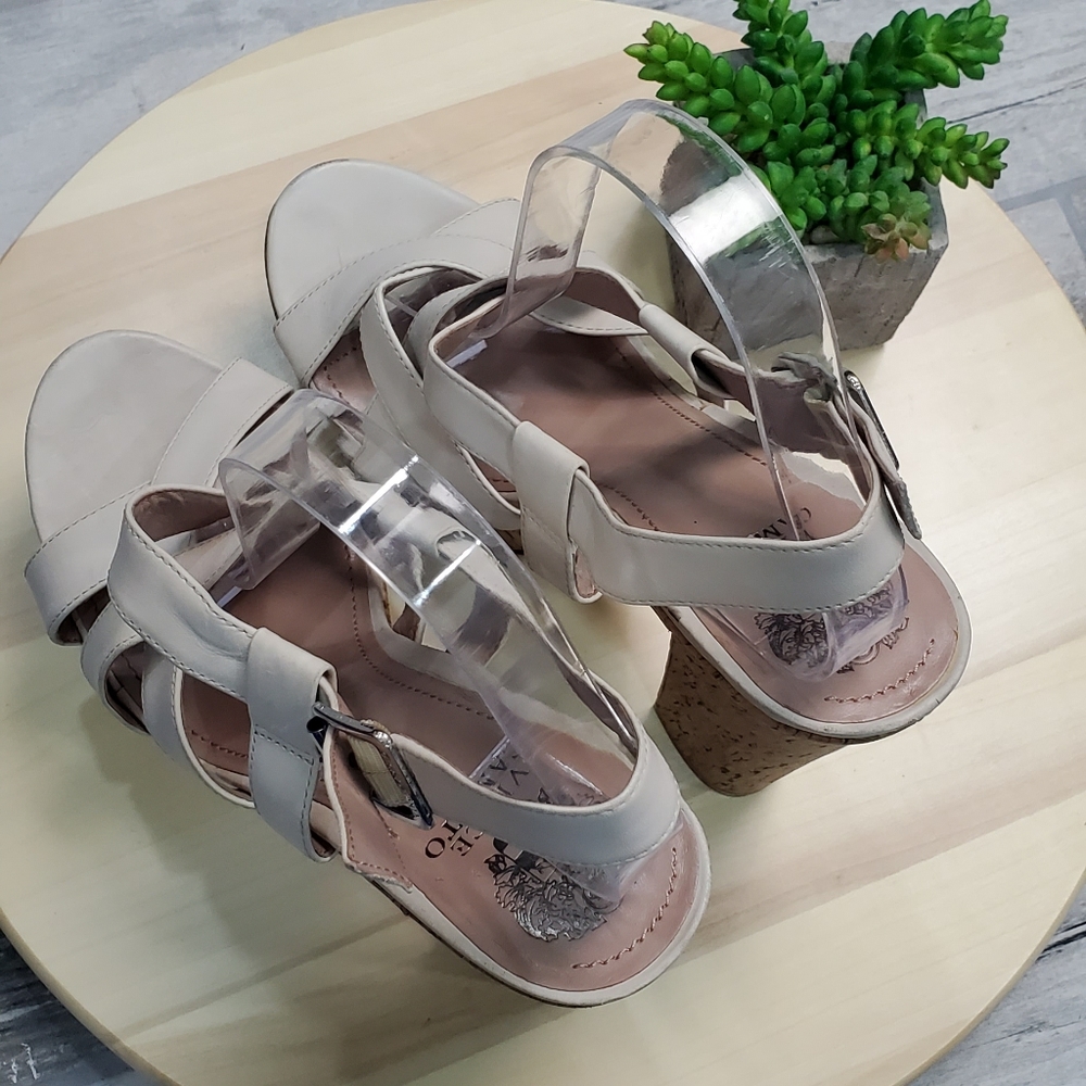 Vince Camuto Barely Duval Platform Size 10 - image 3